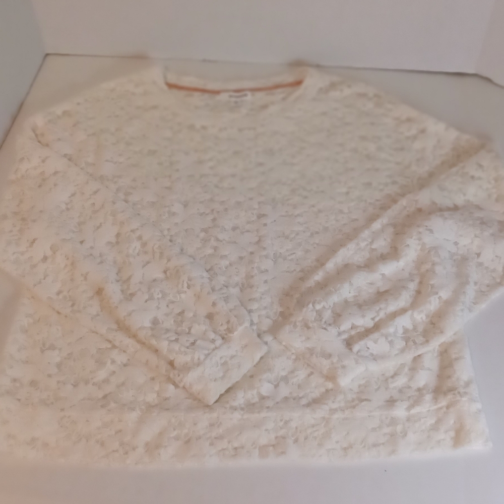 Eyeshadow Women's Medium White Soft Lacy Sweater, No Care‎ Instructions